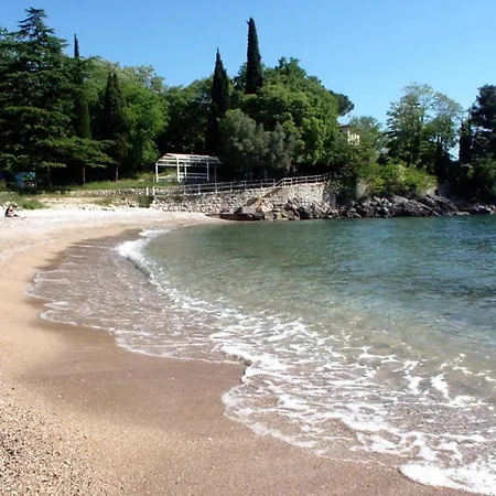 With A Parking Space Lovran, Opatija - 7808 דירה לובראן